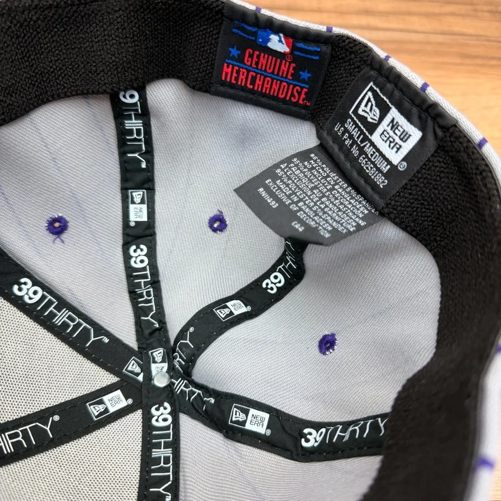 Vtg Colorado Rockies Hat New size S/M Era Black and White 39THIRTY Cap